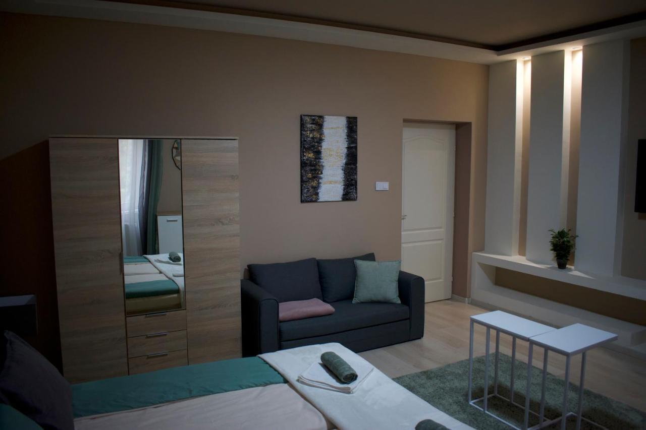 Gerti Apartman 2 นีเรกฮาซา ภายนอก รูปภาพ